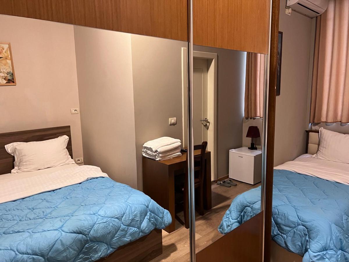 שקודר Bobi Hotel מראה חיצוני תמונה