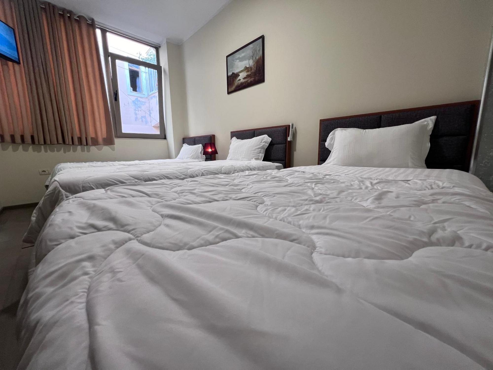 שקודר Bobi Hotel מראה חיצוני תמונה