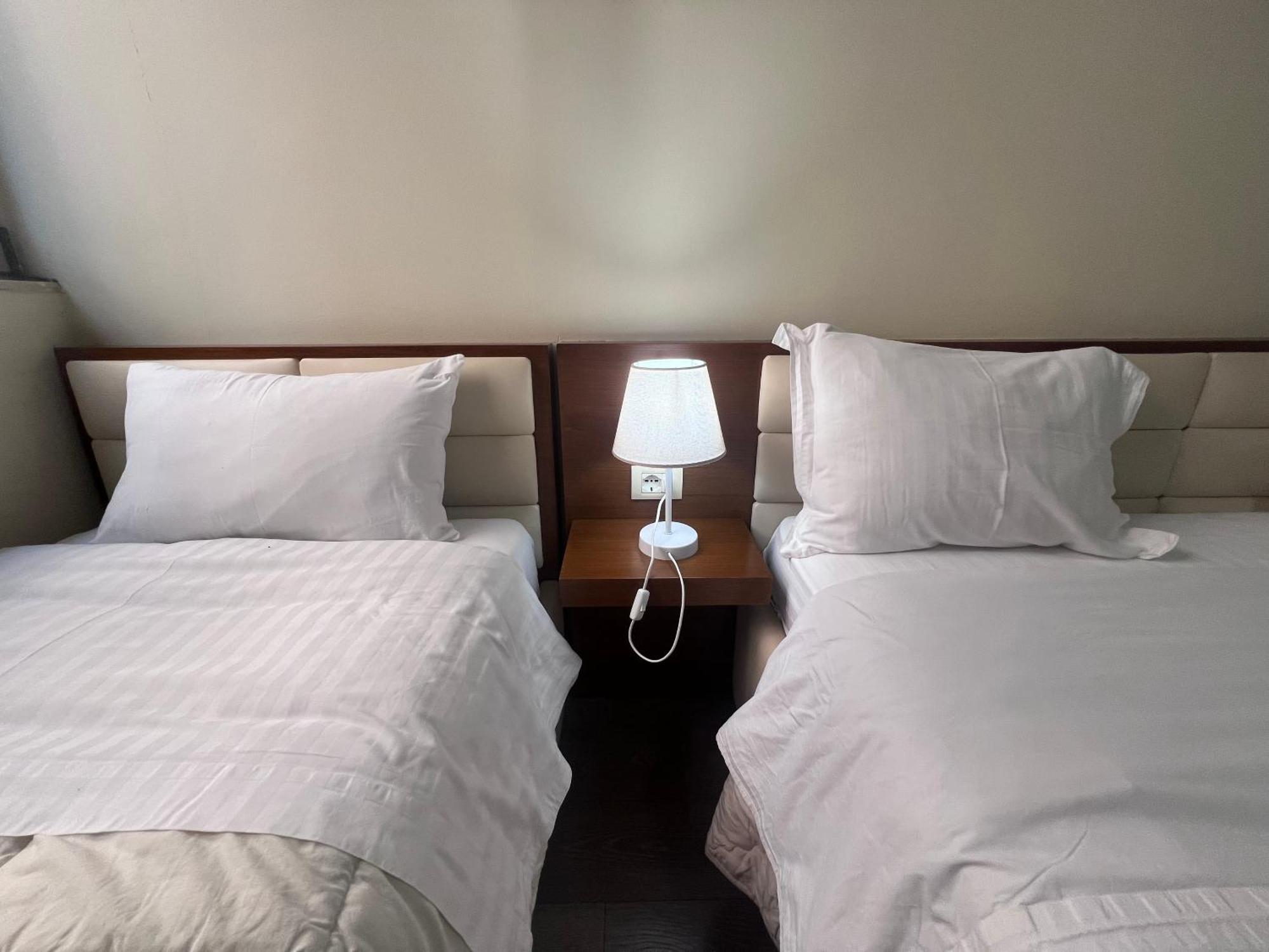 שקודר Bobi Hotel מראה חיצוני תמונה