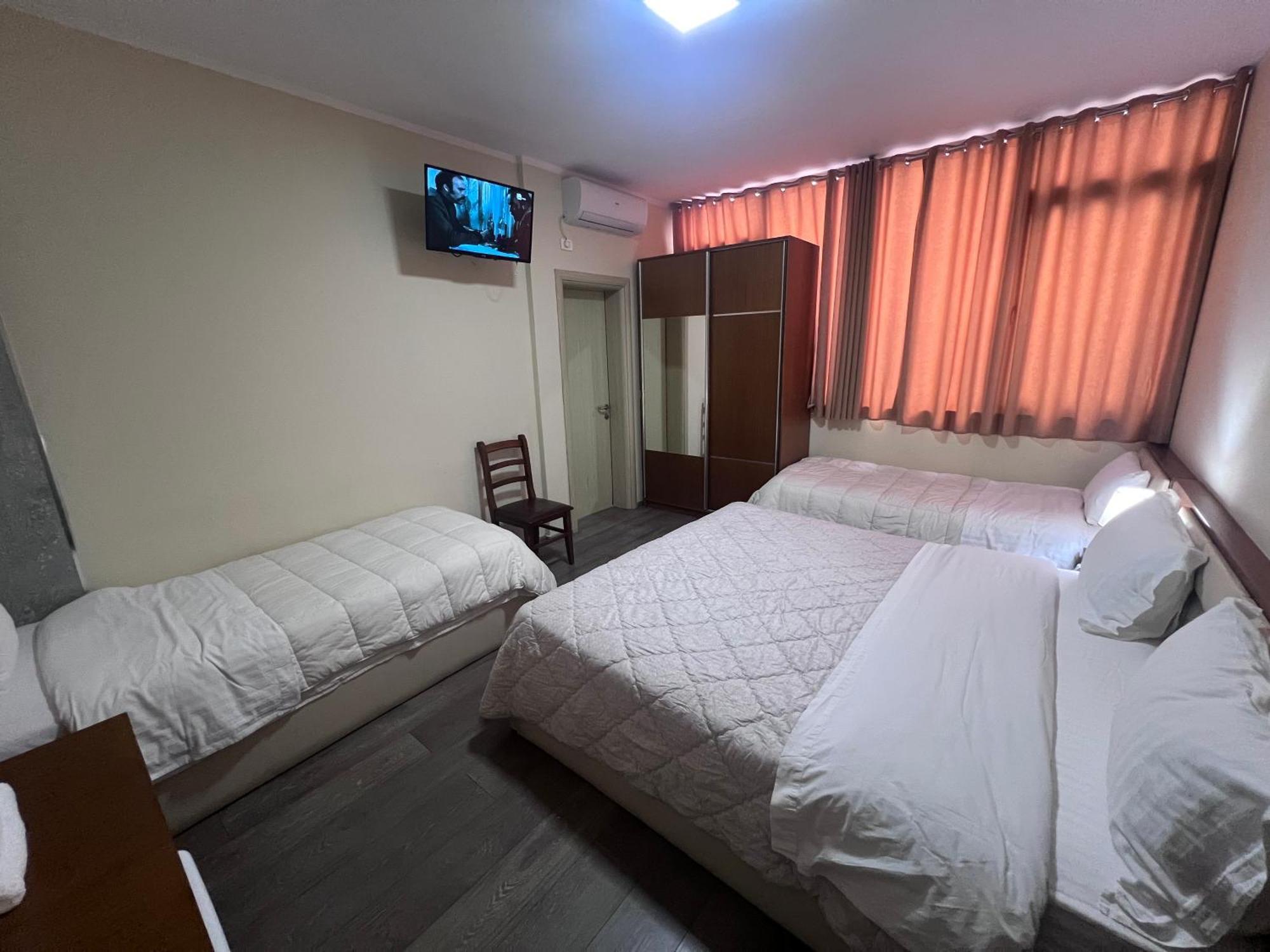 שקודר Bobi Hotel מראה חיצוני תמונה