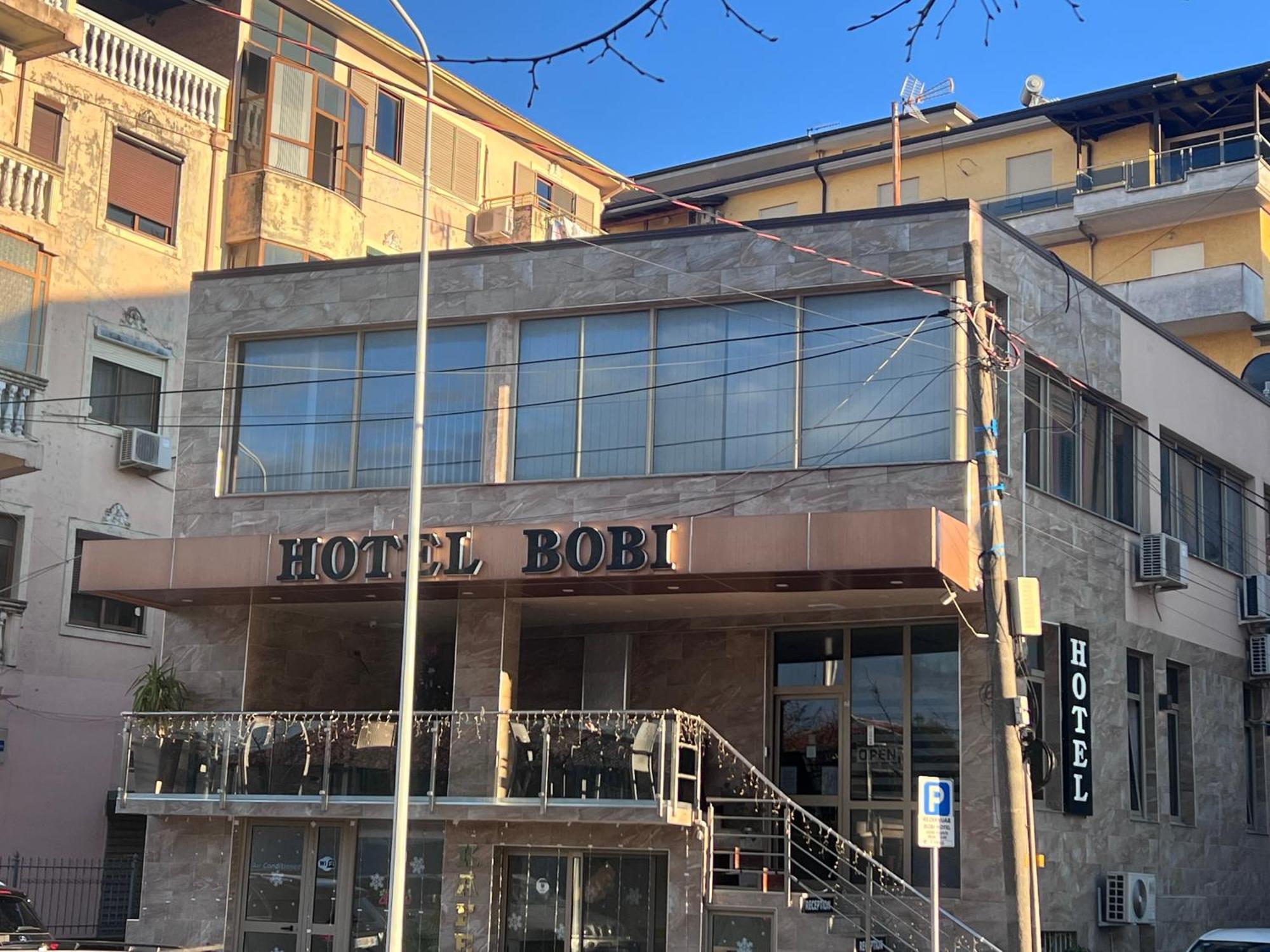 שקודר Bobi Hotel מראה חיצוני תמונה