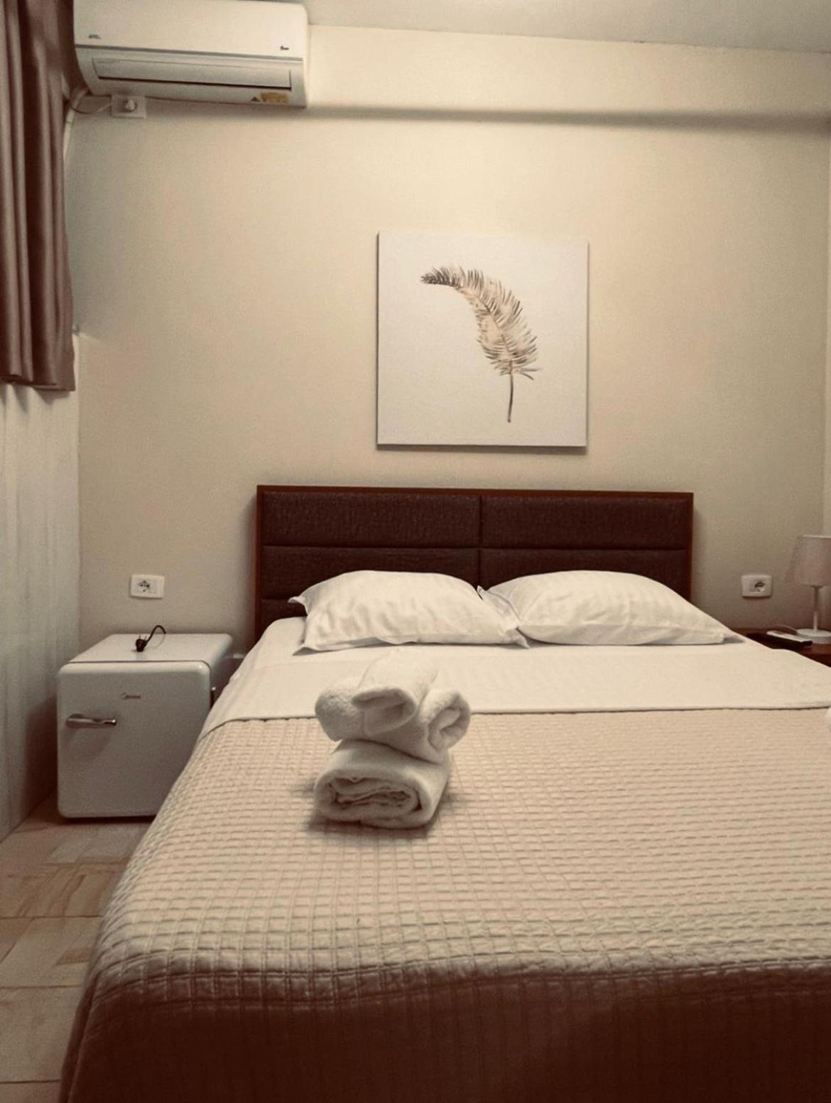 שקודר Bobi Hotel מראה חיצוני תמונה